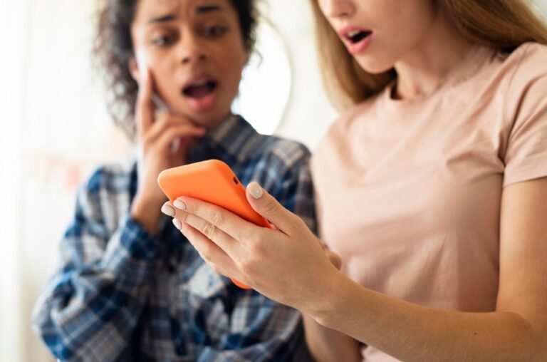 secret-cheating-apps