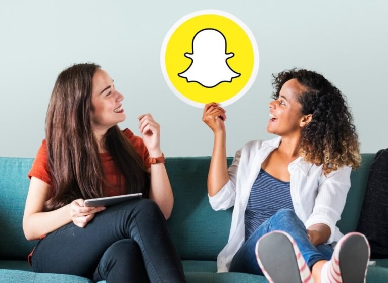 how-to-see-who-someone-is-talking-to-on-snapchat